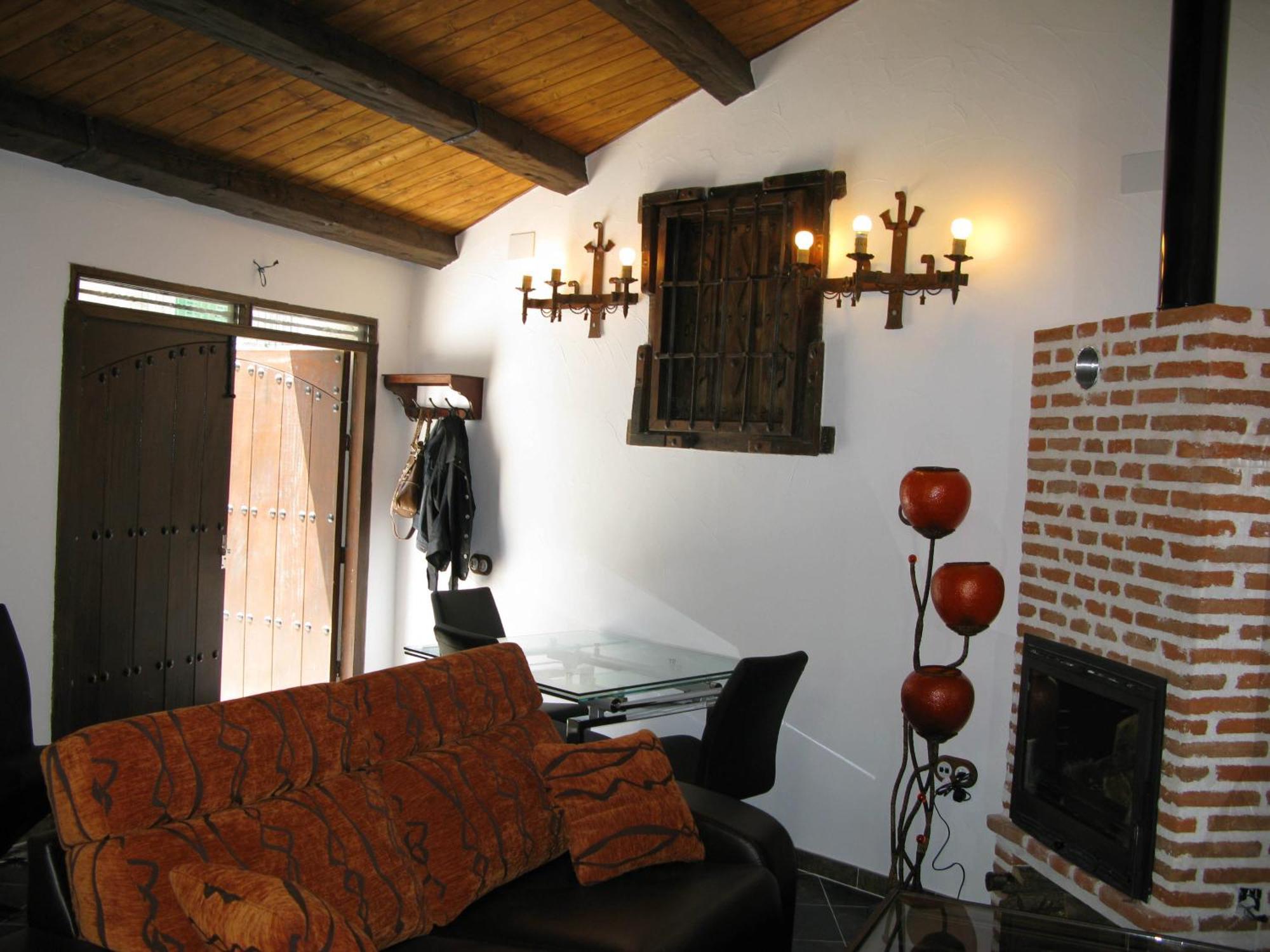 فيلا Casa De Cucu Navaluenga Ávila المظهر الخارجي الصورة